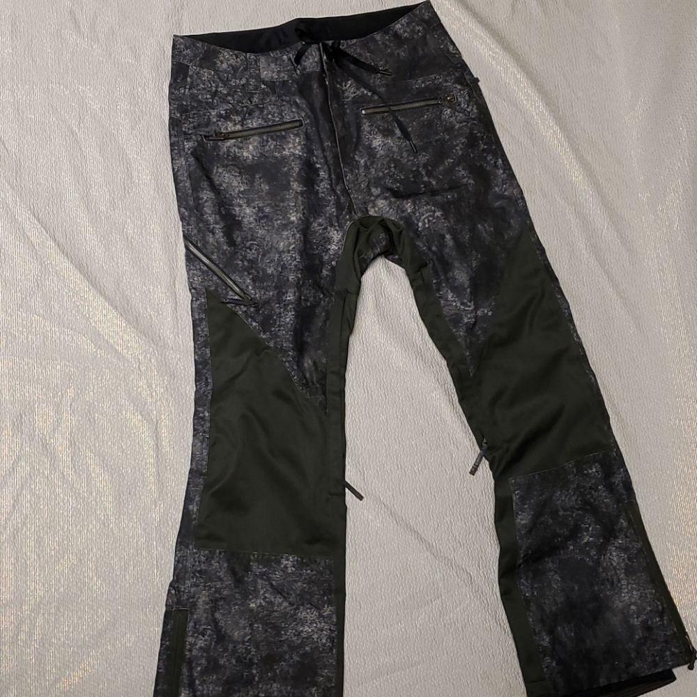 Nikita XL women snowboard ski pant